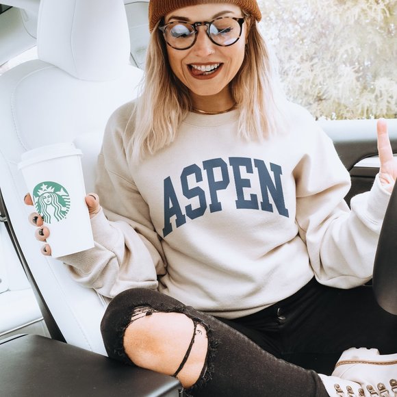 Aspen Colorado Vintage Aesthetic Ski Sweater - Sand Unisex Crewneck Sweatshirt - Picture 6 of 6